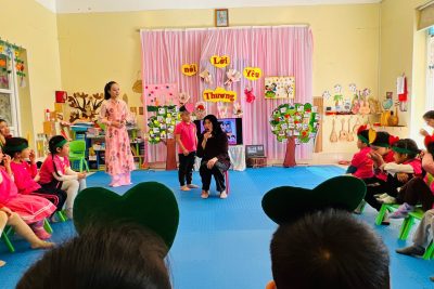 Hoạt động phát triển tình cảm kỹ năng xã hội: Lời nói yêu thương; Lớp 5 tuổi.